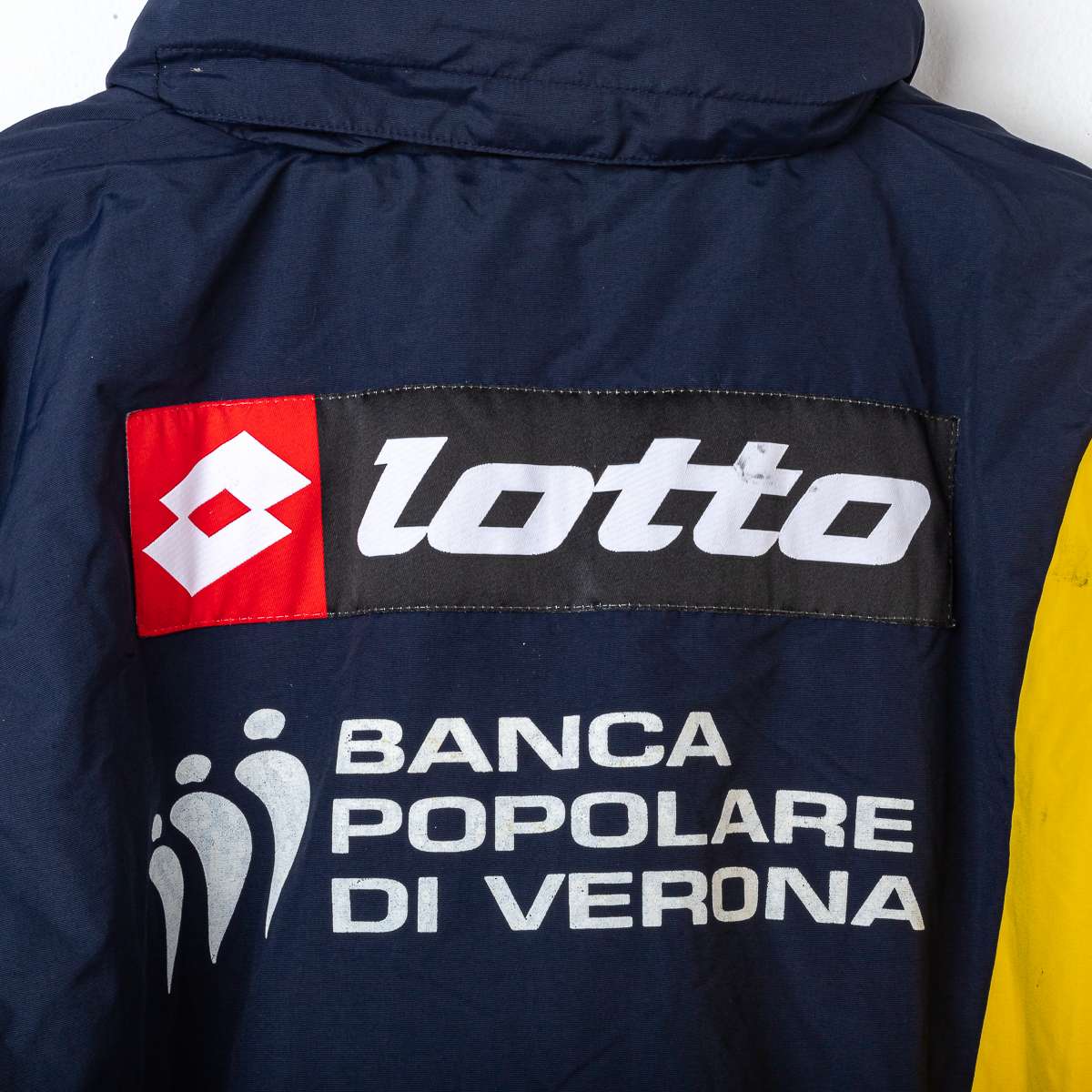 Chievo Verona Bench Jacket 2005/2006