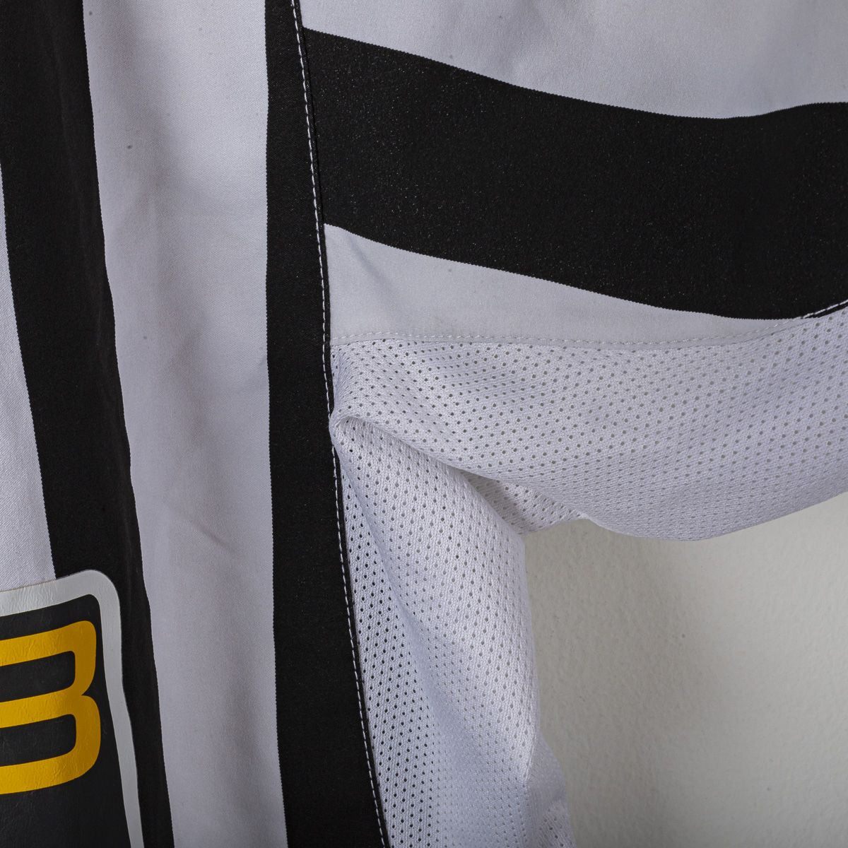 Maglia Home Juventus Nike Fastweb Trezeguet 17 2003/2004