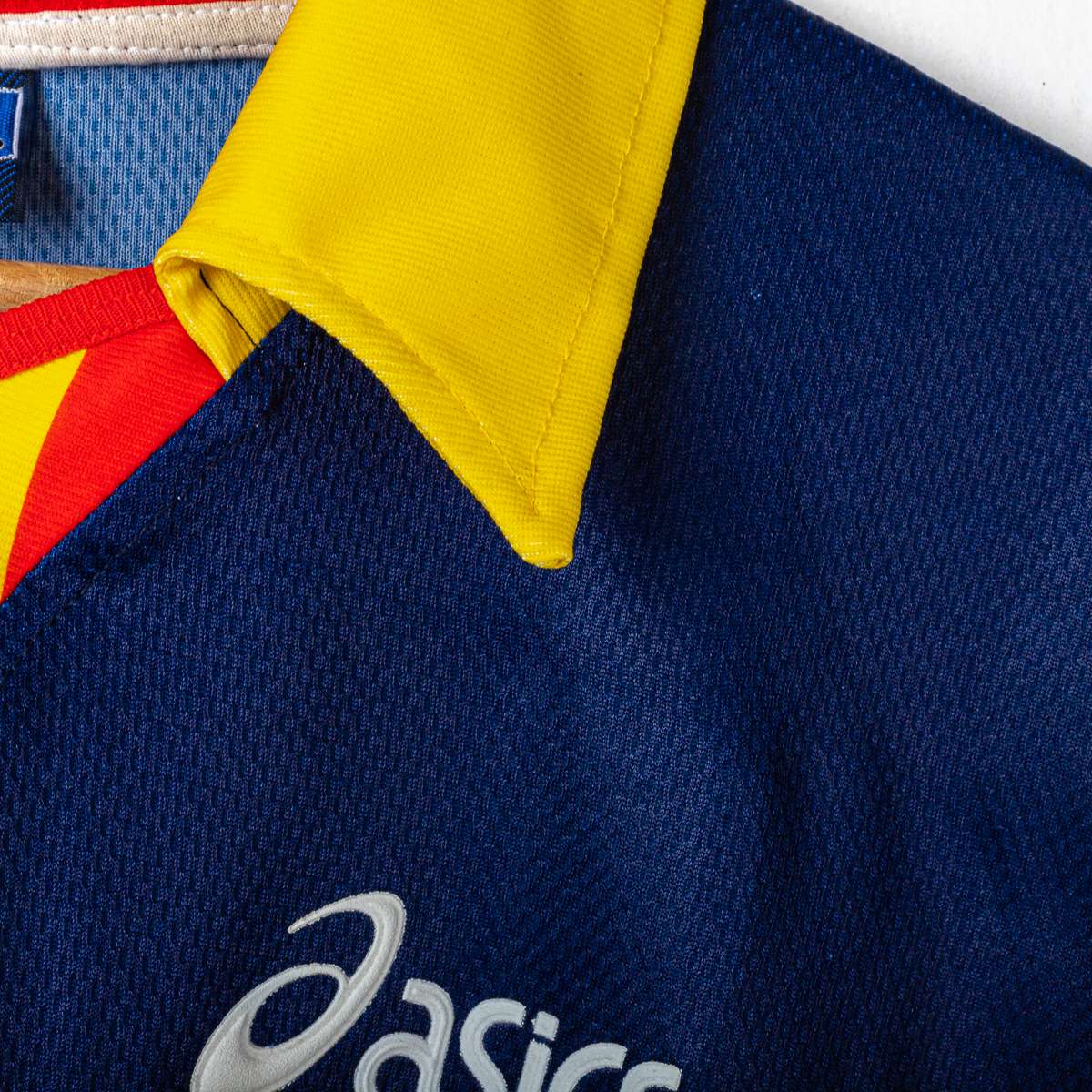 Lecce Asics Third Shirt 1999/2000