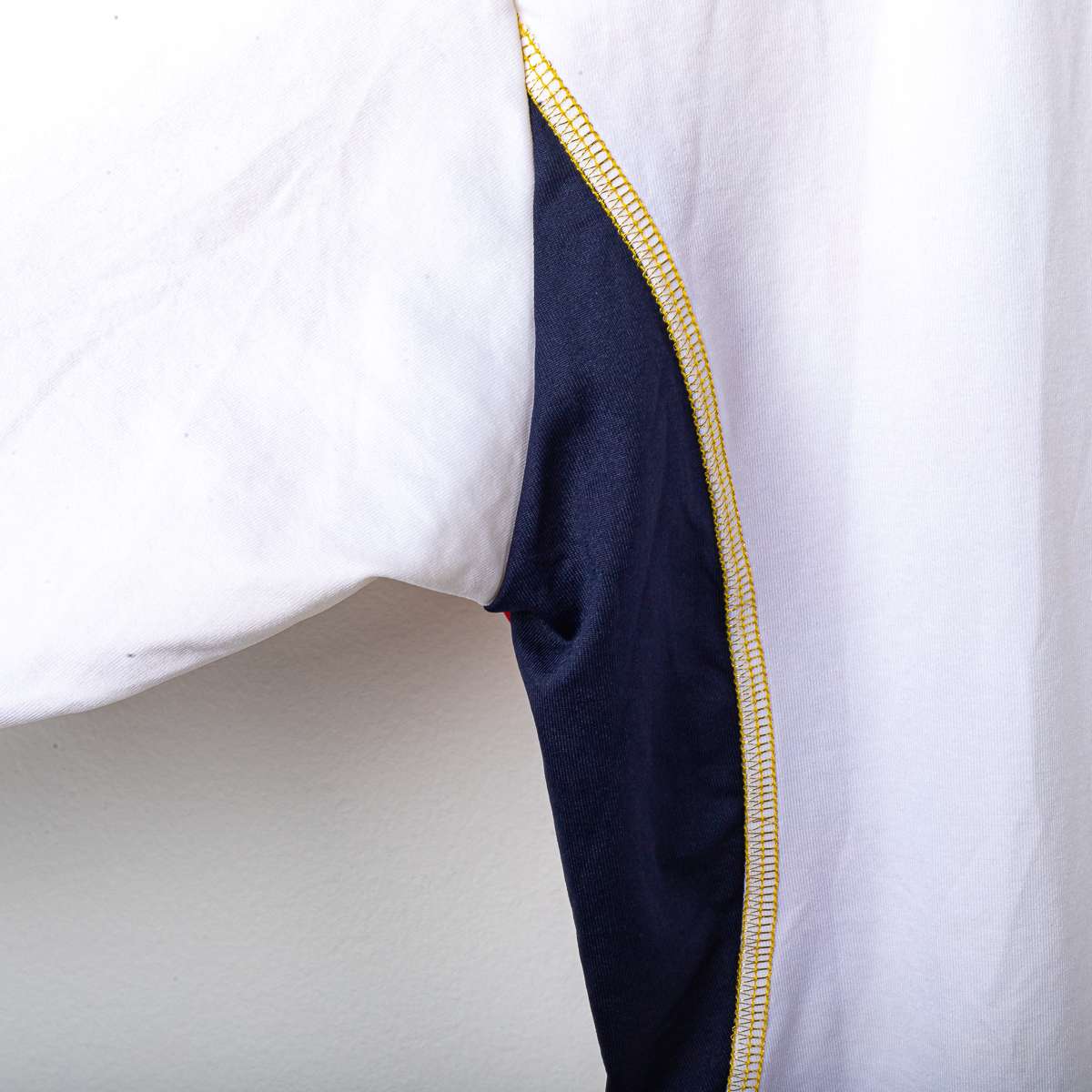 Cagliari Away Shirt A-Line Terra Sarda 2004/2005