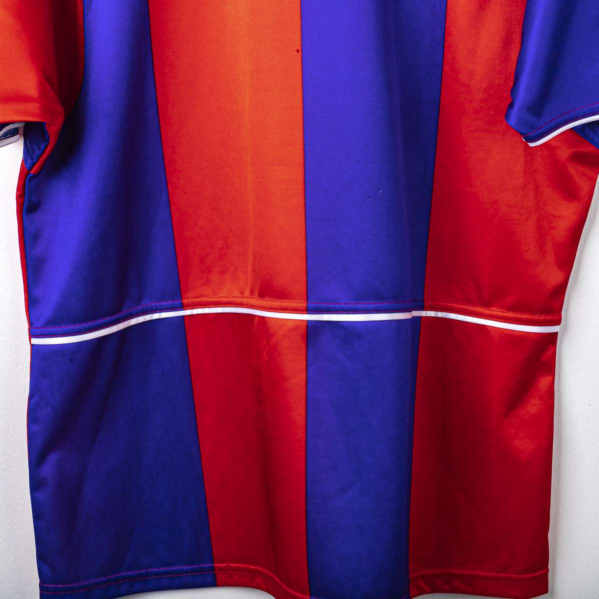 Bologna Macron Amica Chips 2004/2005 Home Shirt