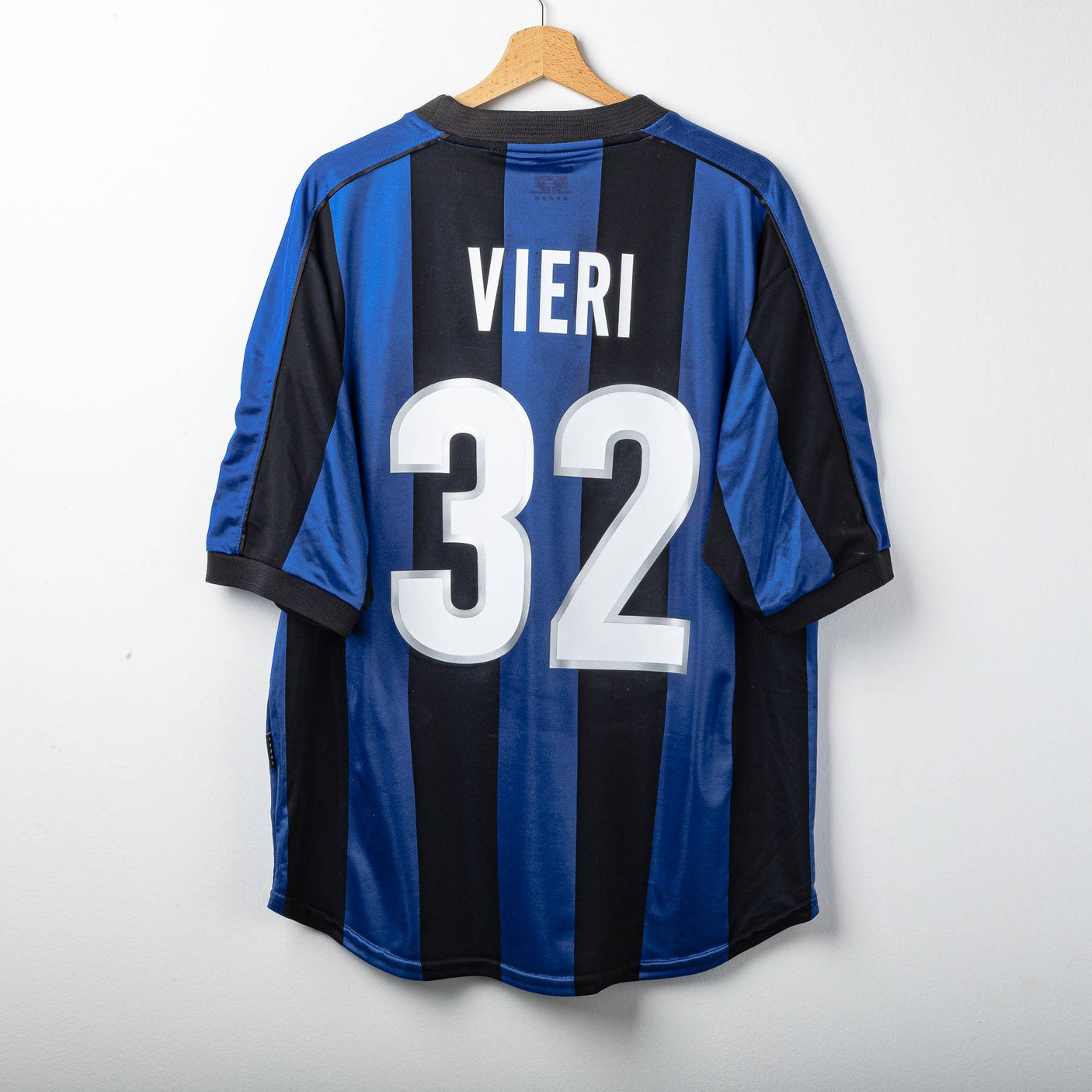 Maglia Home Inter Nike Vieri 32 1999/2000