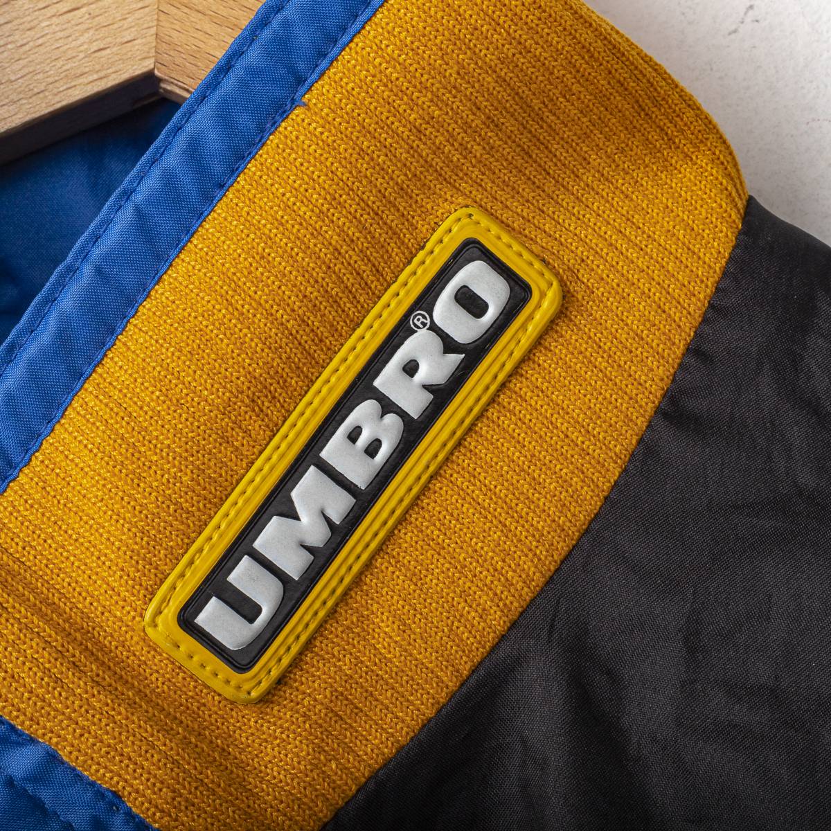 giacca k-way inter umbro pirelli 1997/1998