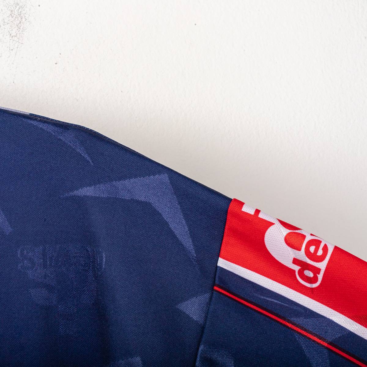 T-shirt allenamento crotone devis 1998/1999