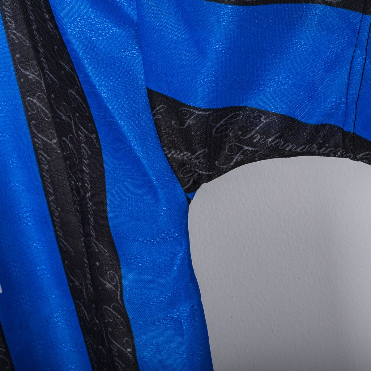 Maglia Home Inter Pirelli Umbro Ronaldo 10 1997/1998