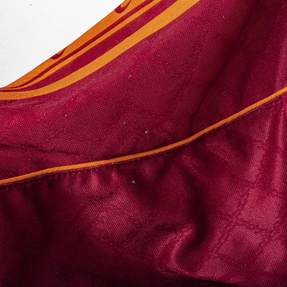 Roma Asics Ina Totti 20 1995/1996 Home Shirt