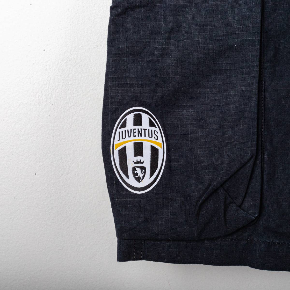 Bermuda Juventus Nike Jeep 2010/2011