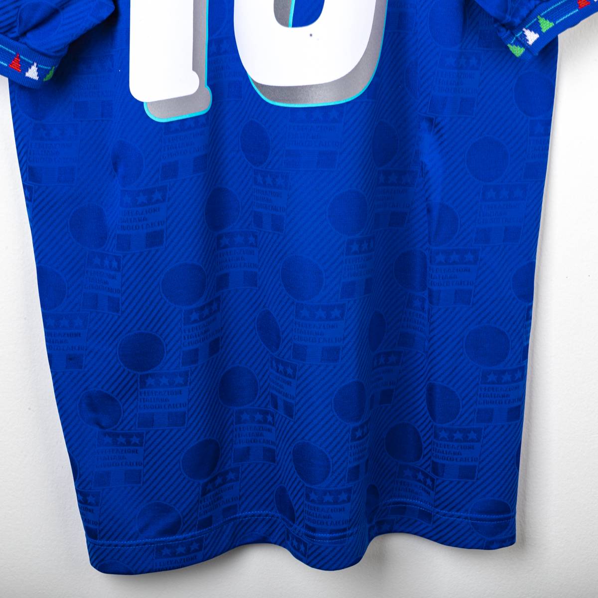 Italy Home Shirt Diadora Baggio 10 USA World Cup 1994