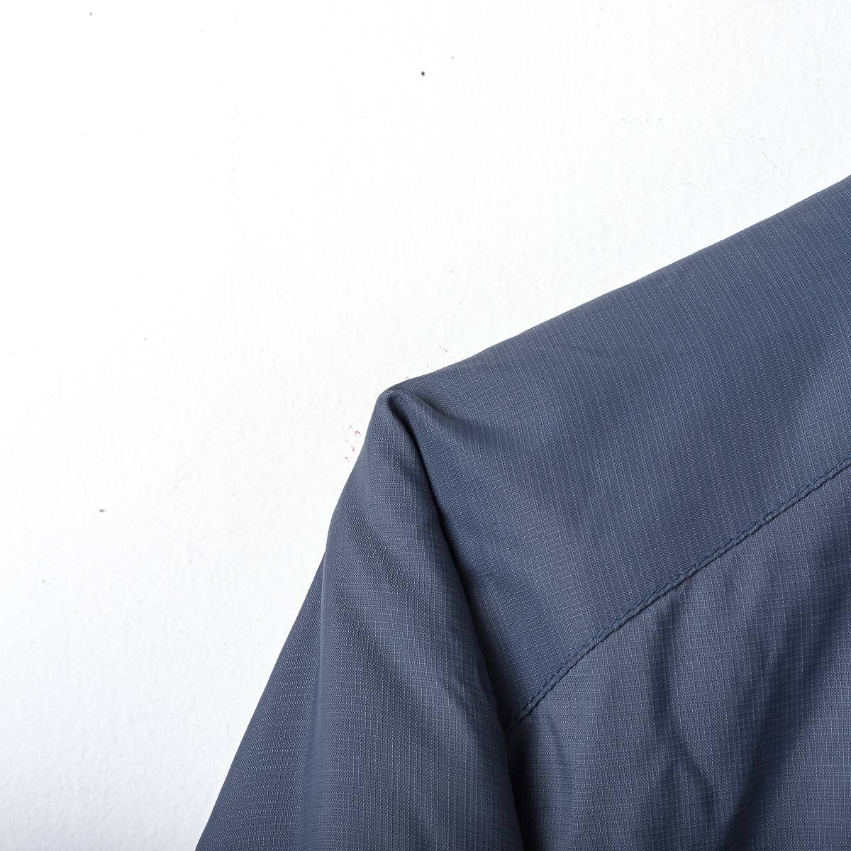 Nike Pirelli Inter Milan Grey Jacket 2001/2002