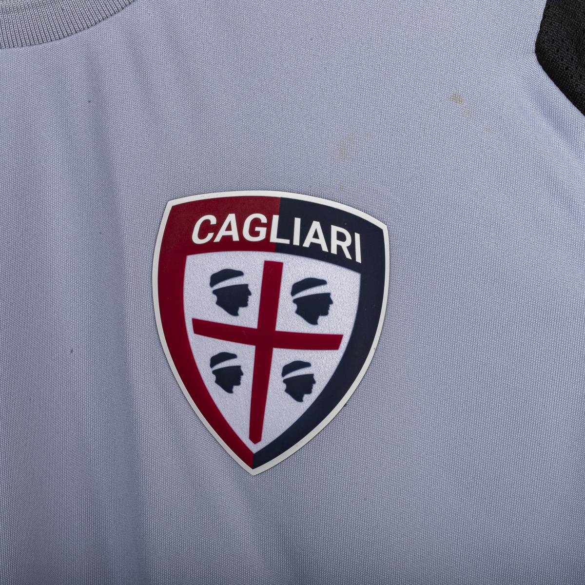 Kit portiere home bambino calcio cagliari 2018/2019