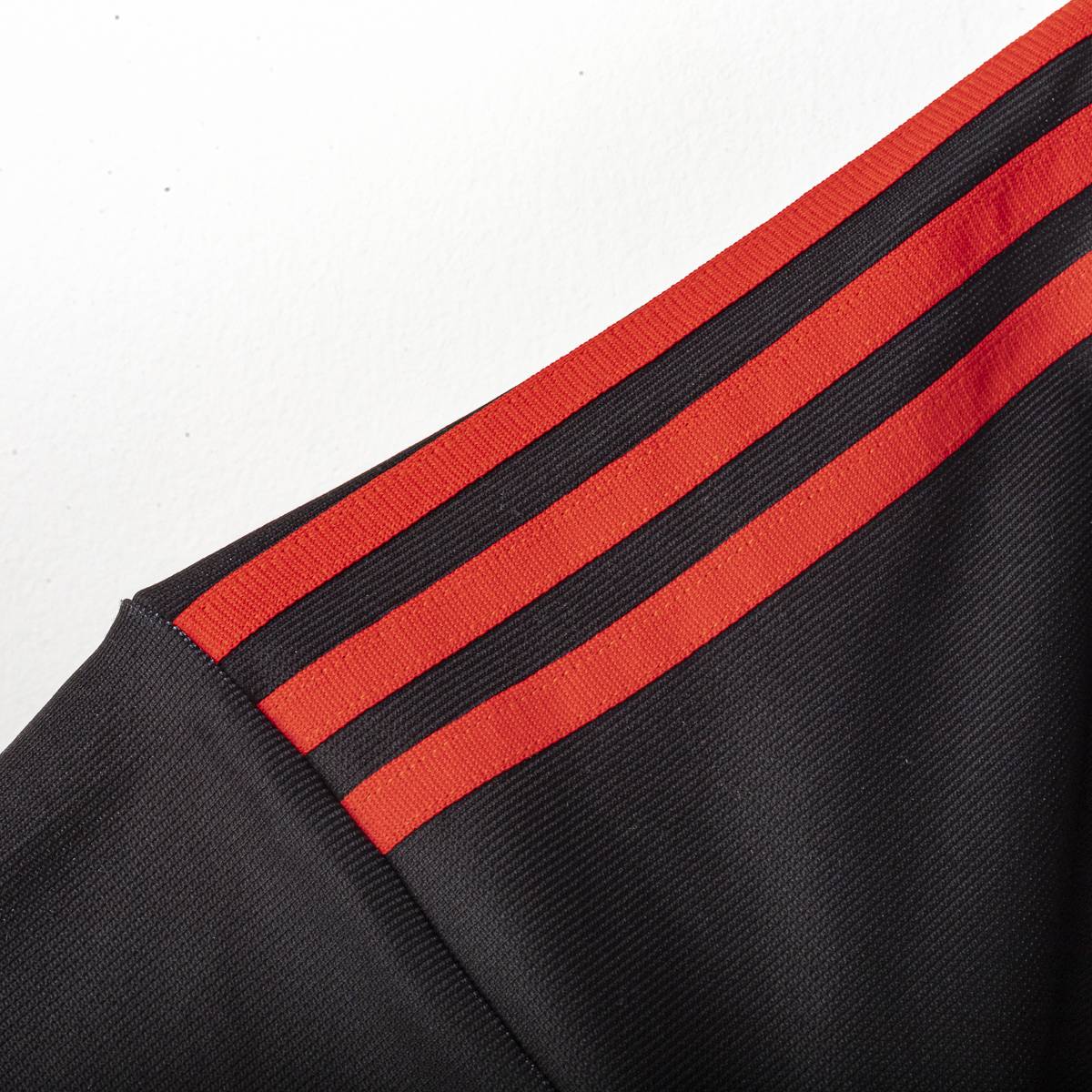 maglia home ac milan Adidas Maldini n3 2002/2003