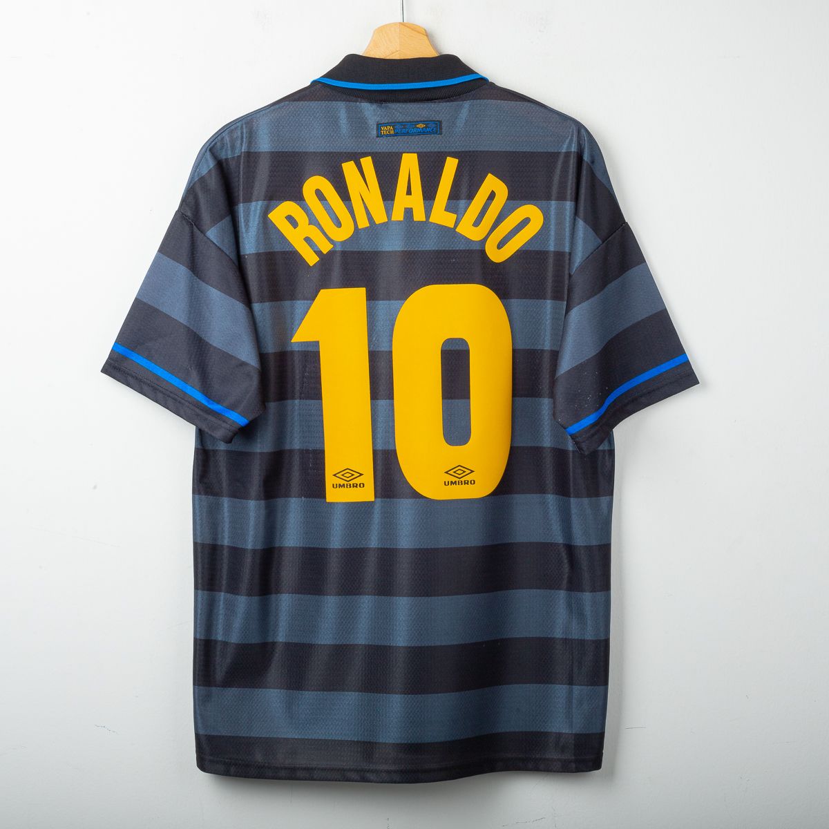 Maglia Third Inter Umbro Pirelli Ronaldo 10 1997/1998
