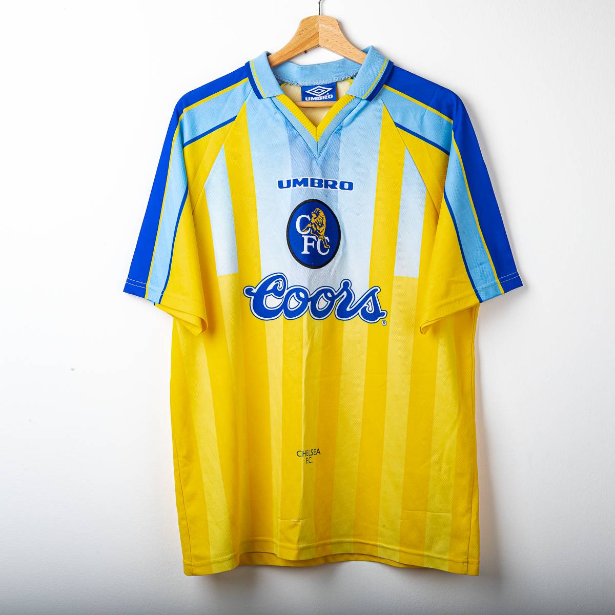Chelsea Umbro Coors Zola 25 Away Shirt 1996/1997