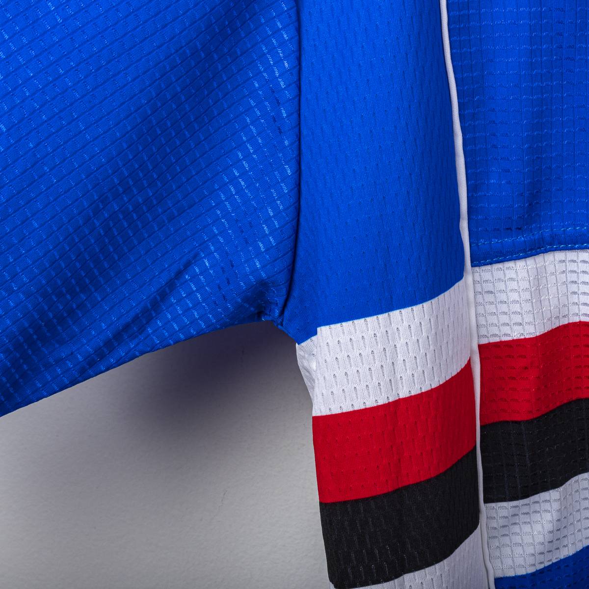 maglia home sampdoria asics bettarini 3 2002/2003