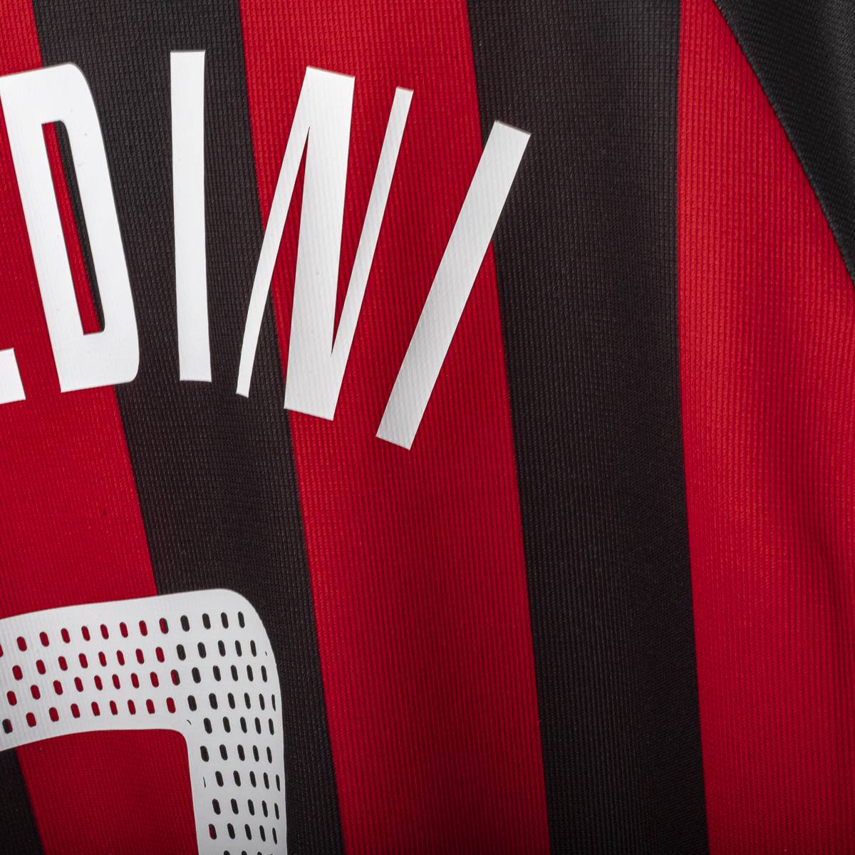 maglia home ac milan Adidas Maldini n3 2002/2003