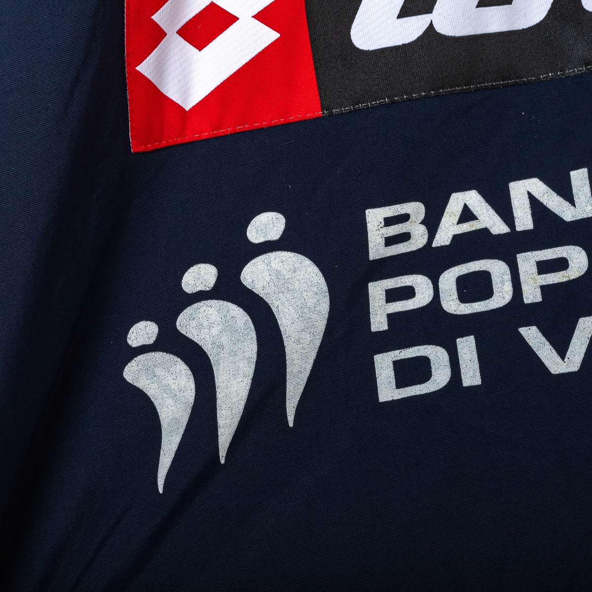 Chievo Verona Bench Jacket 2005/2006