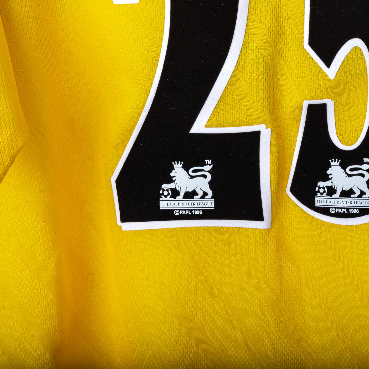 Chelsea Umbro Coors Zola 25 Away Shirt 1996/1997