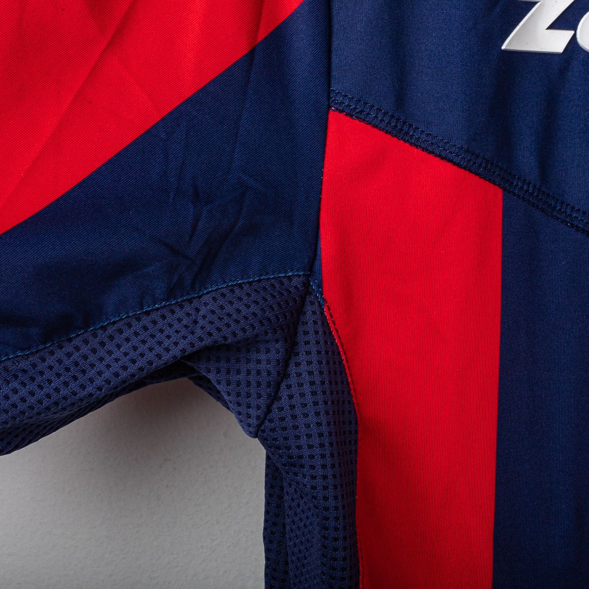 maglia home crotone zeus 2017/2018