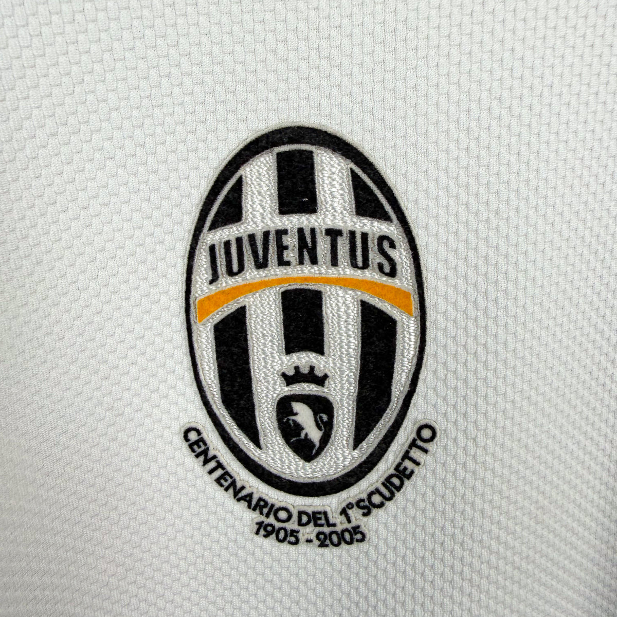 2005/2006 Juventus Goalkeeper Nike Buffon 1 Shirt