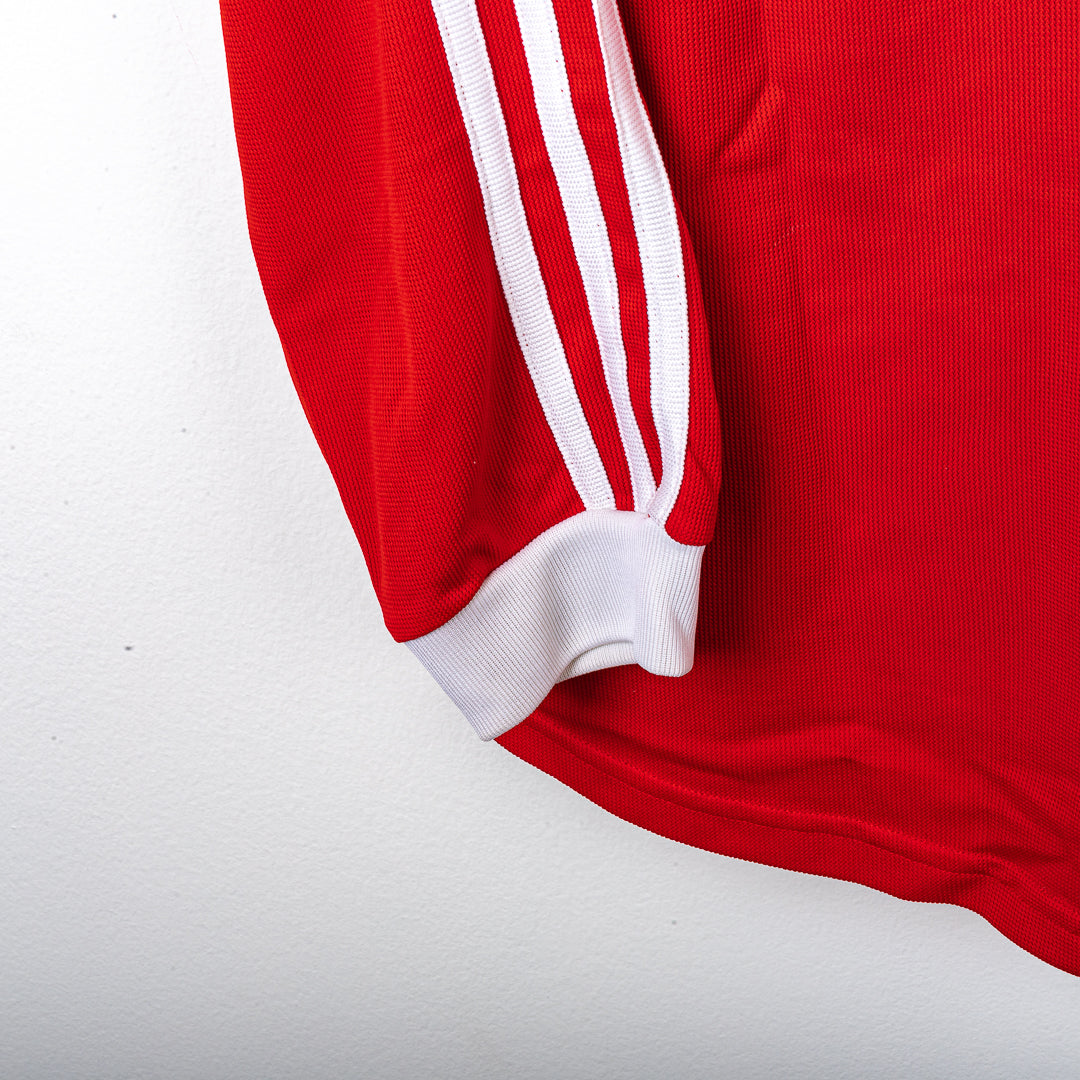 bayern monaco ucl home jersey 2005/2006 hargreaves