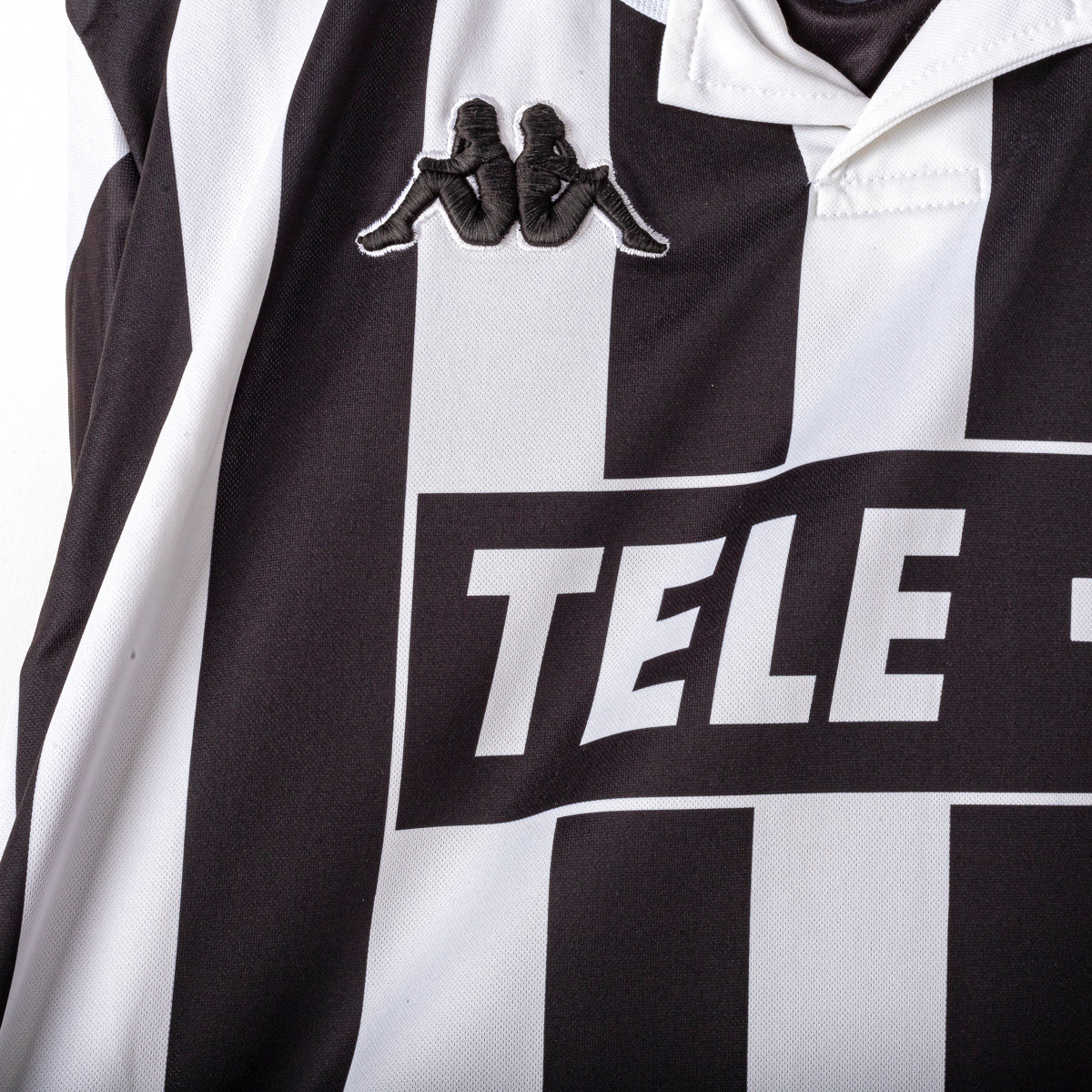1998/1999 Juventus Champions Jersey Kappa Tacchinardi 20