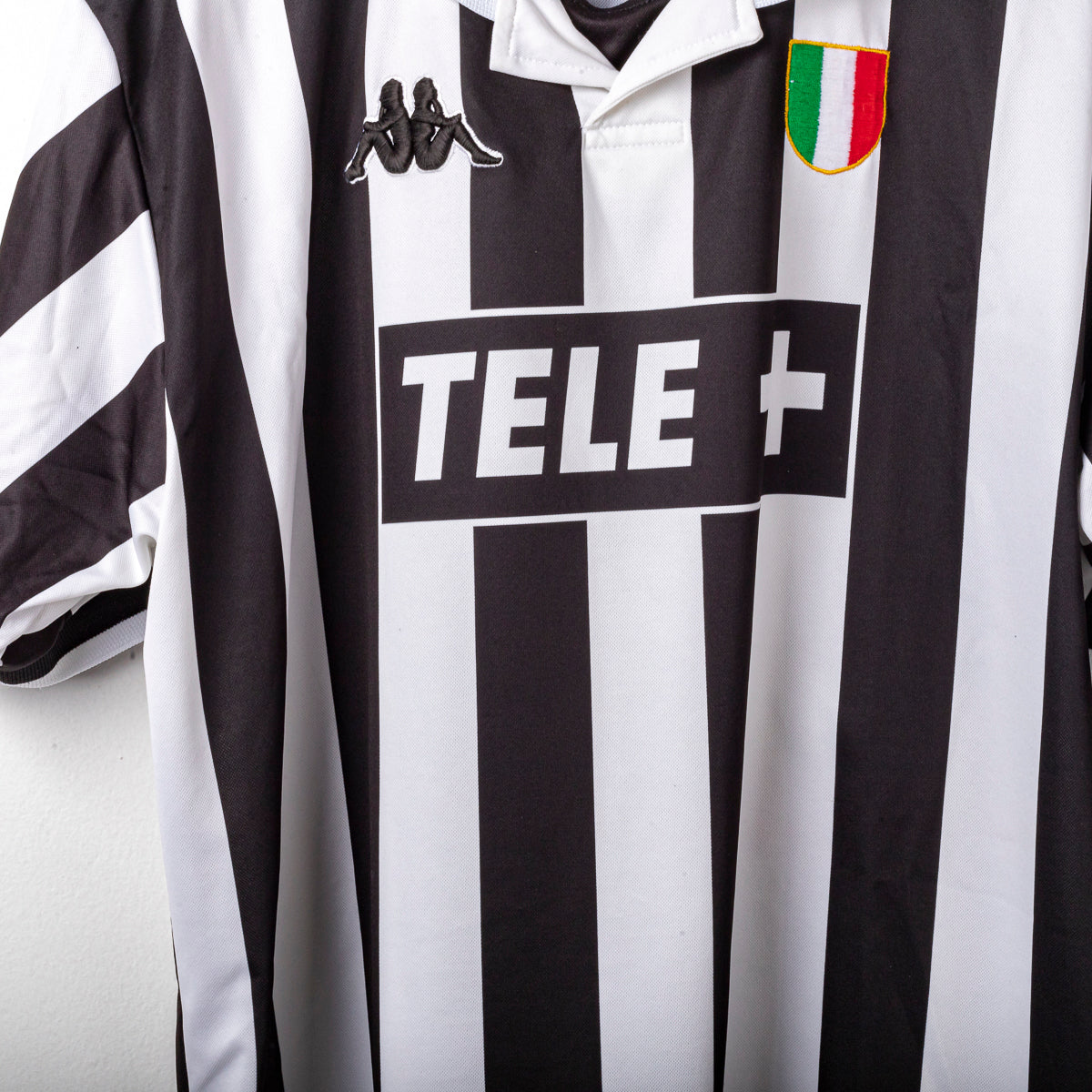 1998/1999 Juventus Champions Jersey Kappa Tacchinardi 20