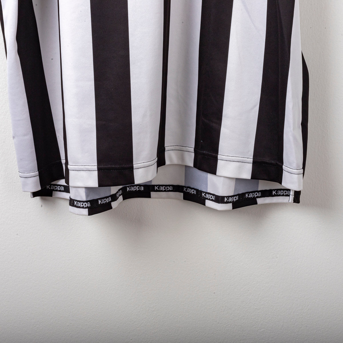 1998/1999 Juventus Champions Jersey Kappa Tacchinardi 20