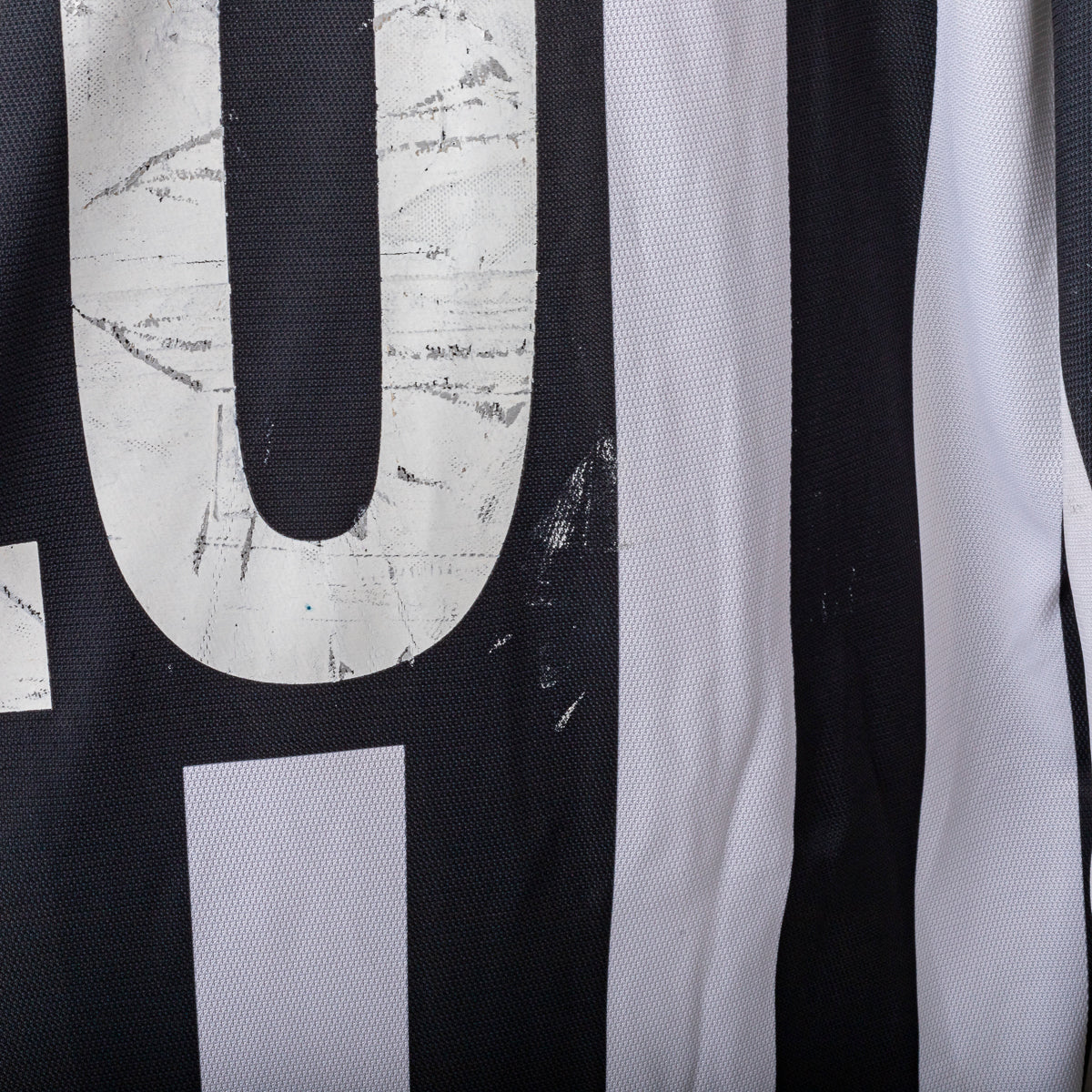 2001/2002 juventus lotto tacchinardi 20 ls home jersey