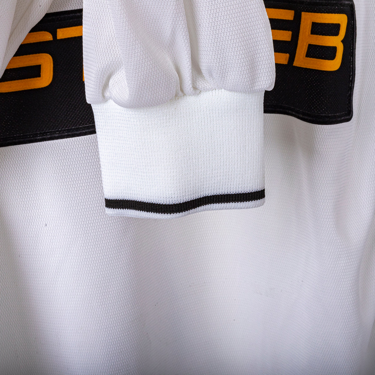 2002/2003 juventus lotto ferrara 2 ls away jersey