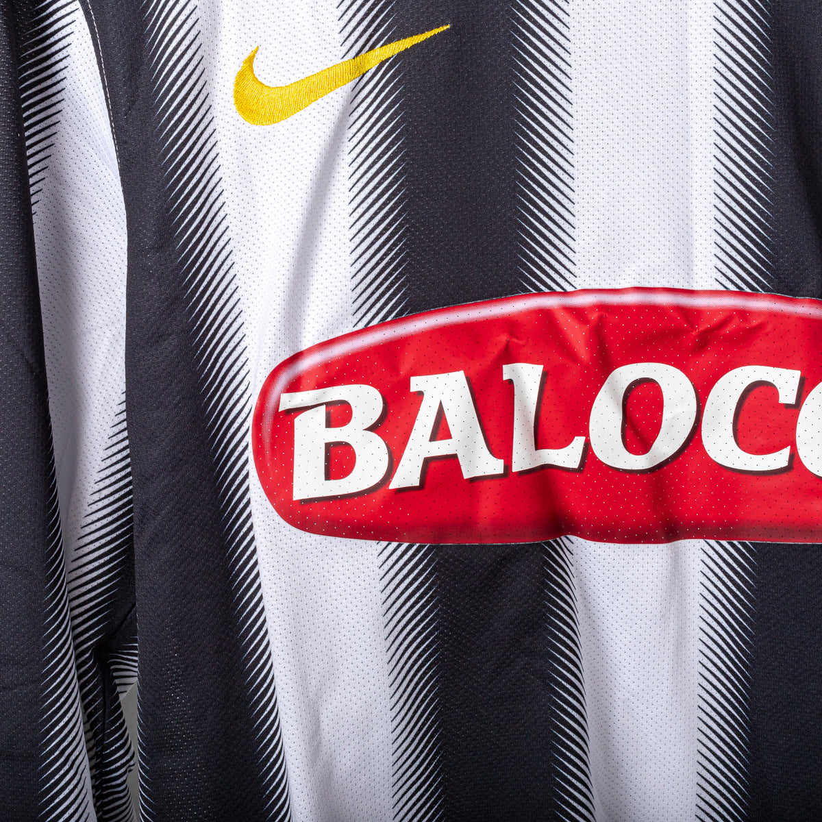 juventus nike 3 home jersey 2011/2012