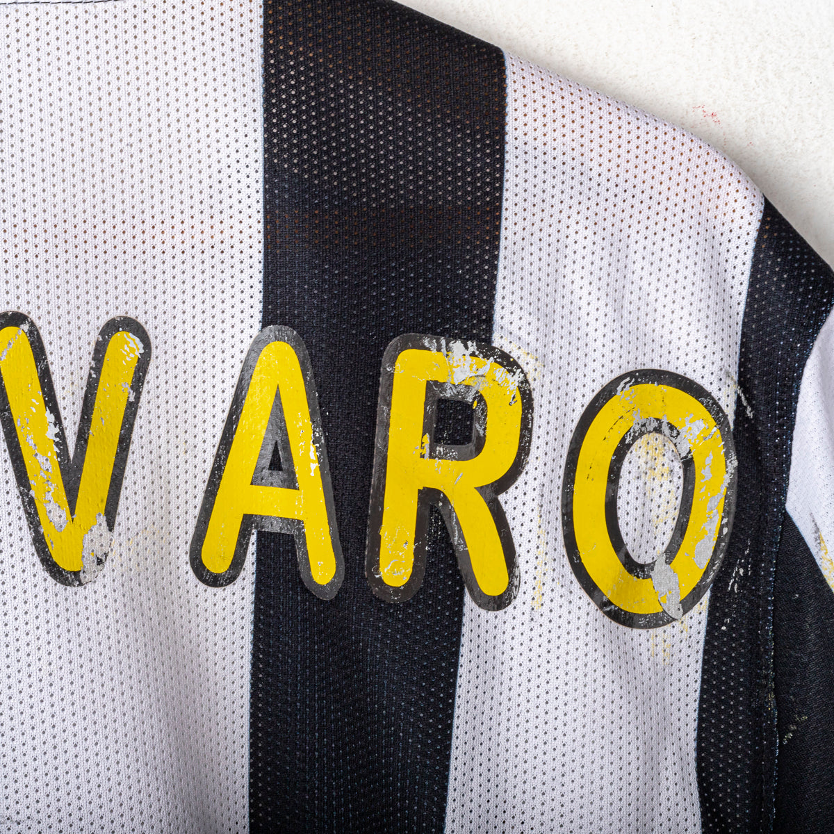 2009/2010 juventus nike cannavaro 5 home jersey