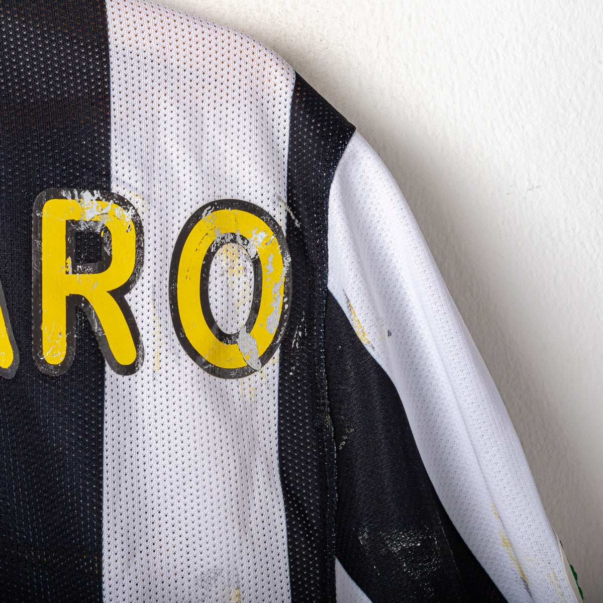 2009/2010 juventus nike cannavaro 5 home jersey
