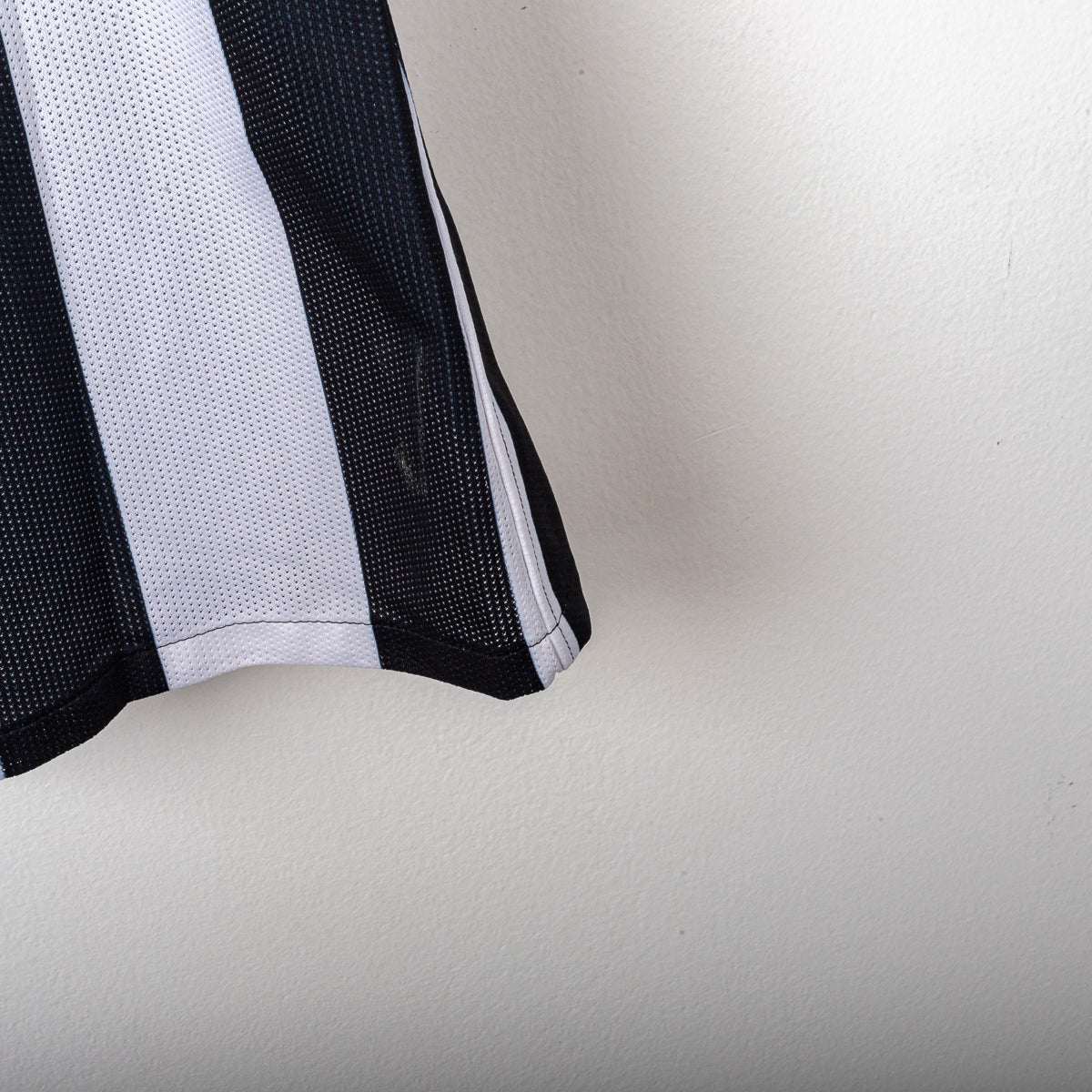 2009/2010 juventus nike cannavaro 5 home jersey