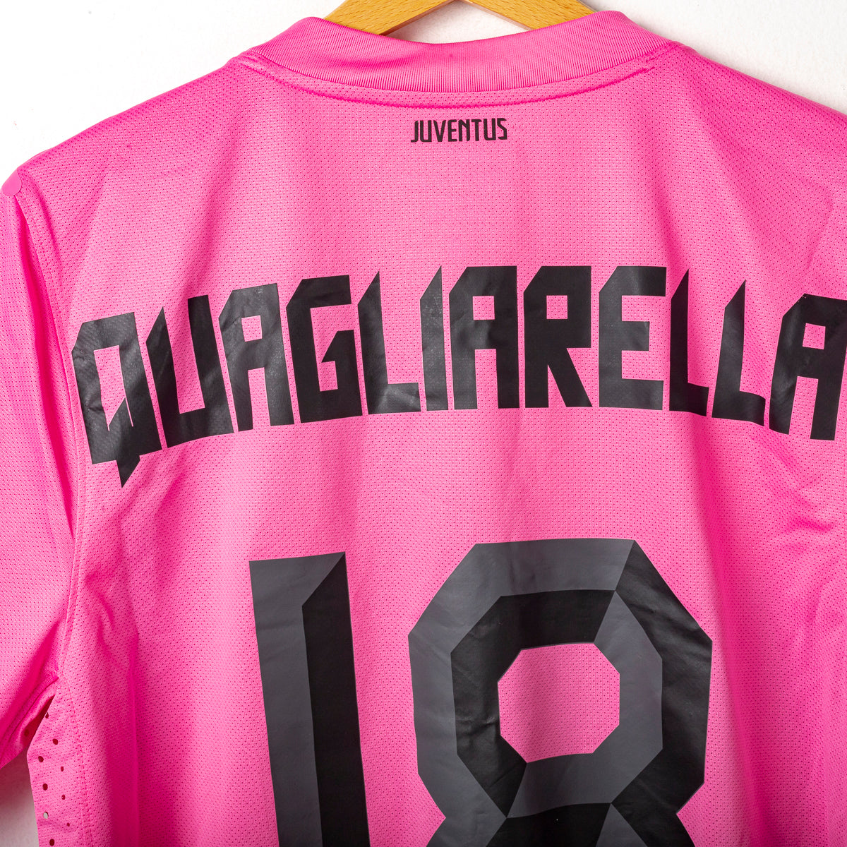2011/2012 juventus nike quagliarella 18 away jersey