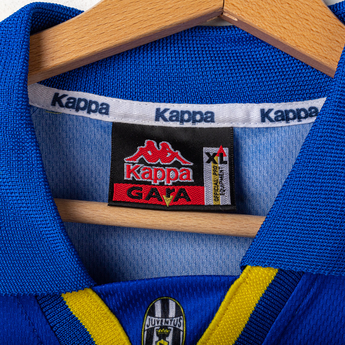 AWAY JUVENTUS JERSEY KAPPA AMETRANO 23 1996/1997