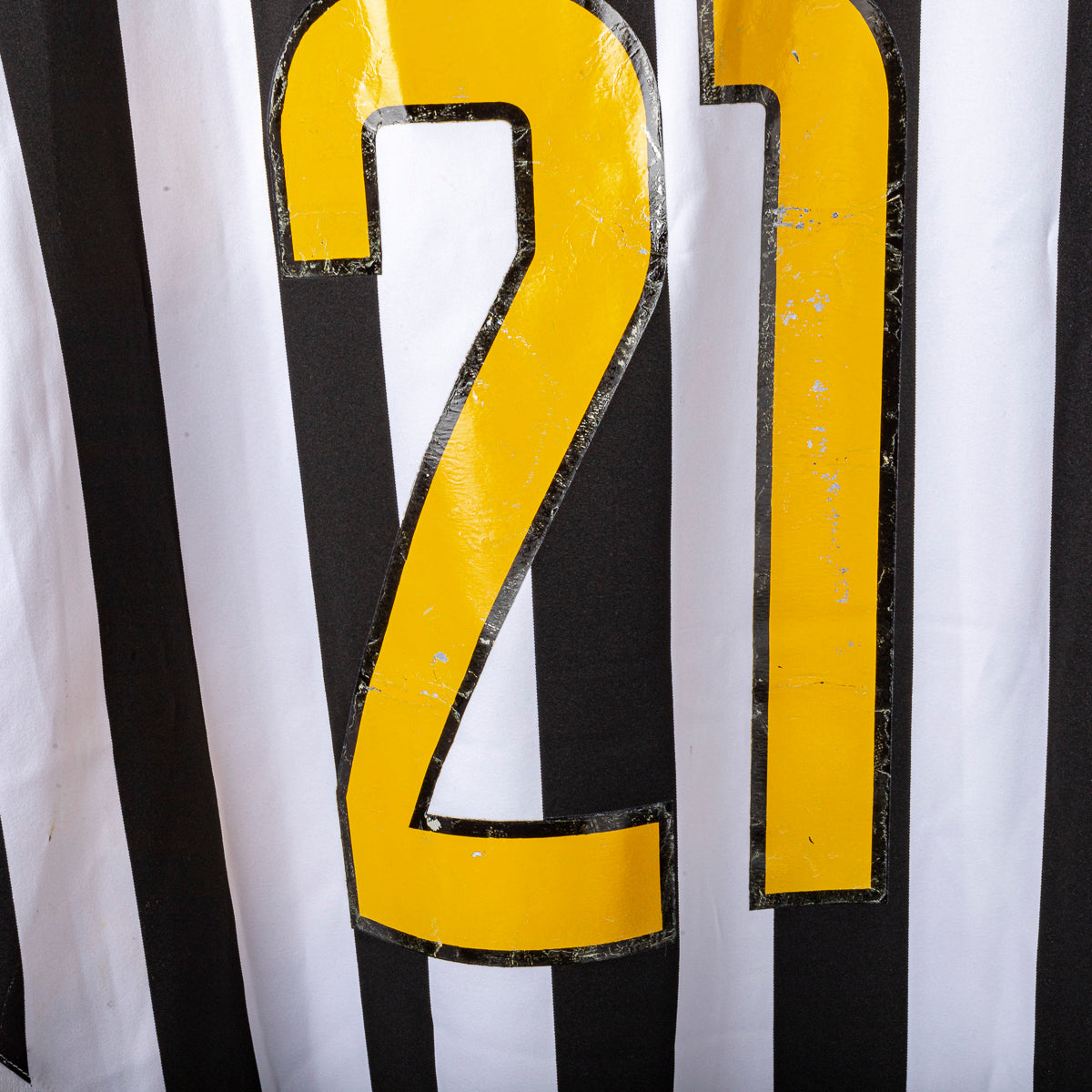 maglia home juventus nike thuram 21 2003/2004