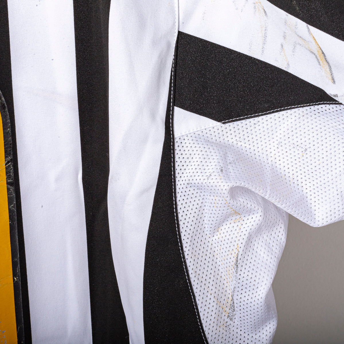 maglia home juventus nike thuram 21 2003/2004