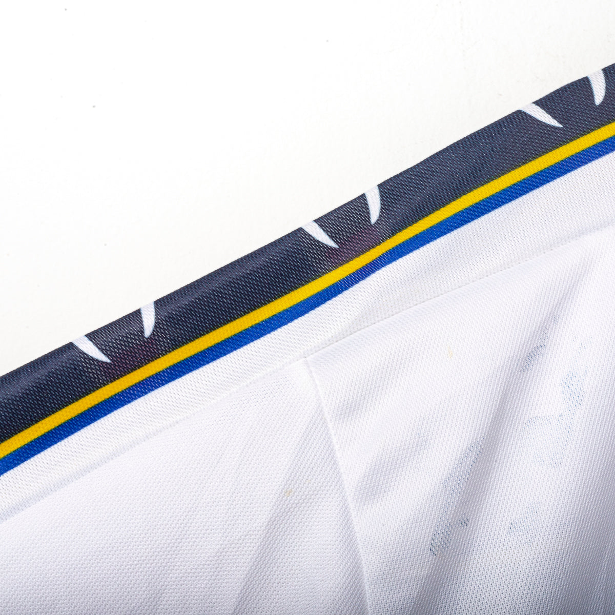 2002/2003 Parma Away Jersey Champion Ferrari 21