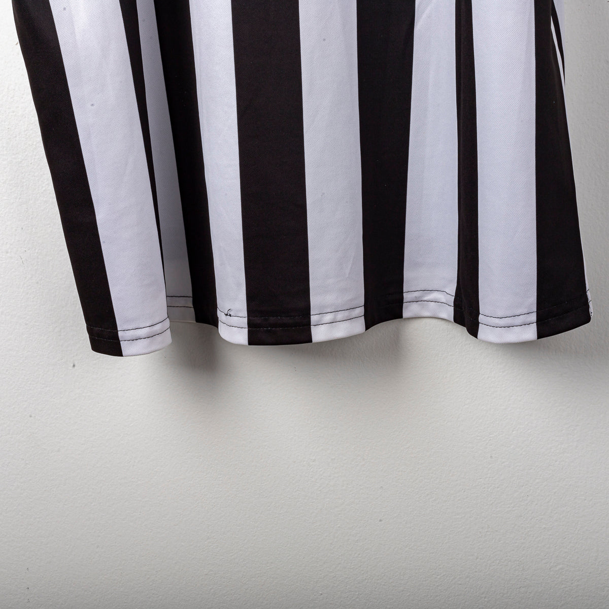 1998/1999 juventus kappa pessotto 17 home jersey