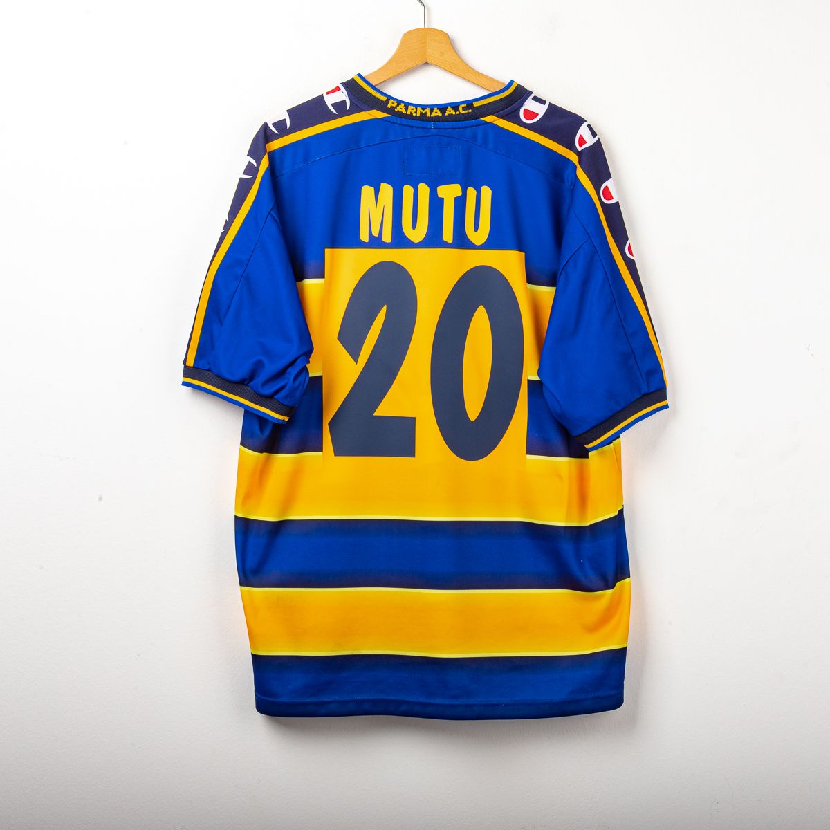 Maglia Home Parma Champion Mutu n20 2002/2003