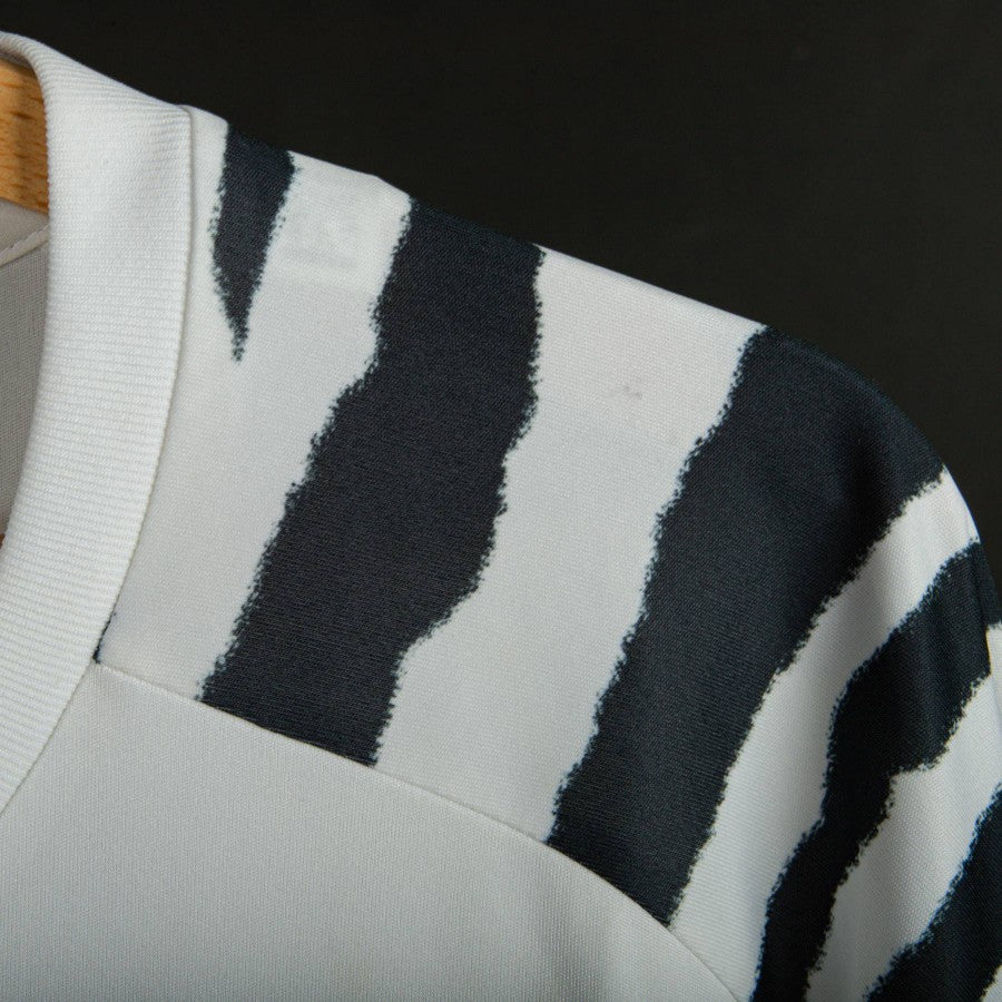 maglia away juventus adidas higuain 9 2016/2017 by ADIDAS - Home (9)