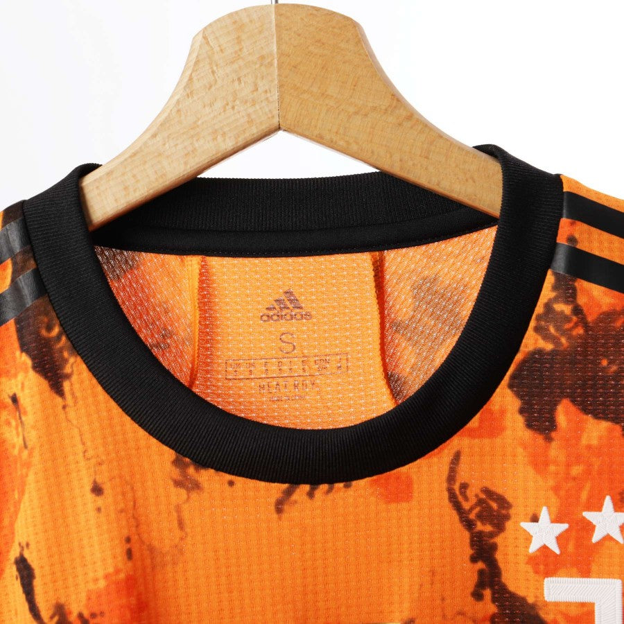 maglia third juventus adidas 2020/2021 de ligt 4 by ADIDAS - Home (7)