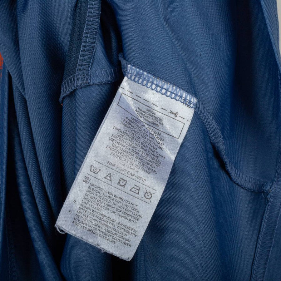 T-shirt allenamento Manchester United Adidas 2022/2023 by ADIDAS - Home (17)