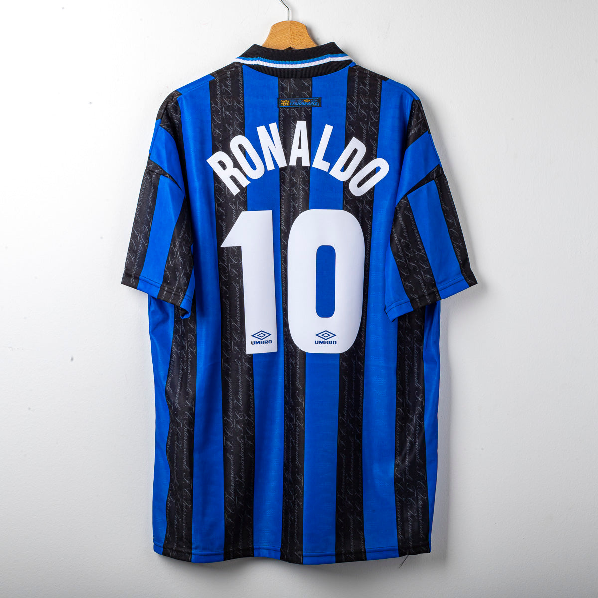 Maglia Home Inter Pirelli Umbro Ronaldo 10 1997/1998