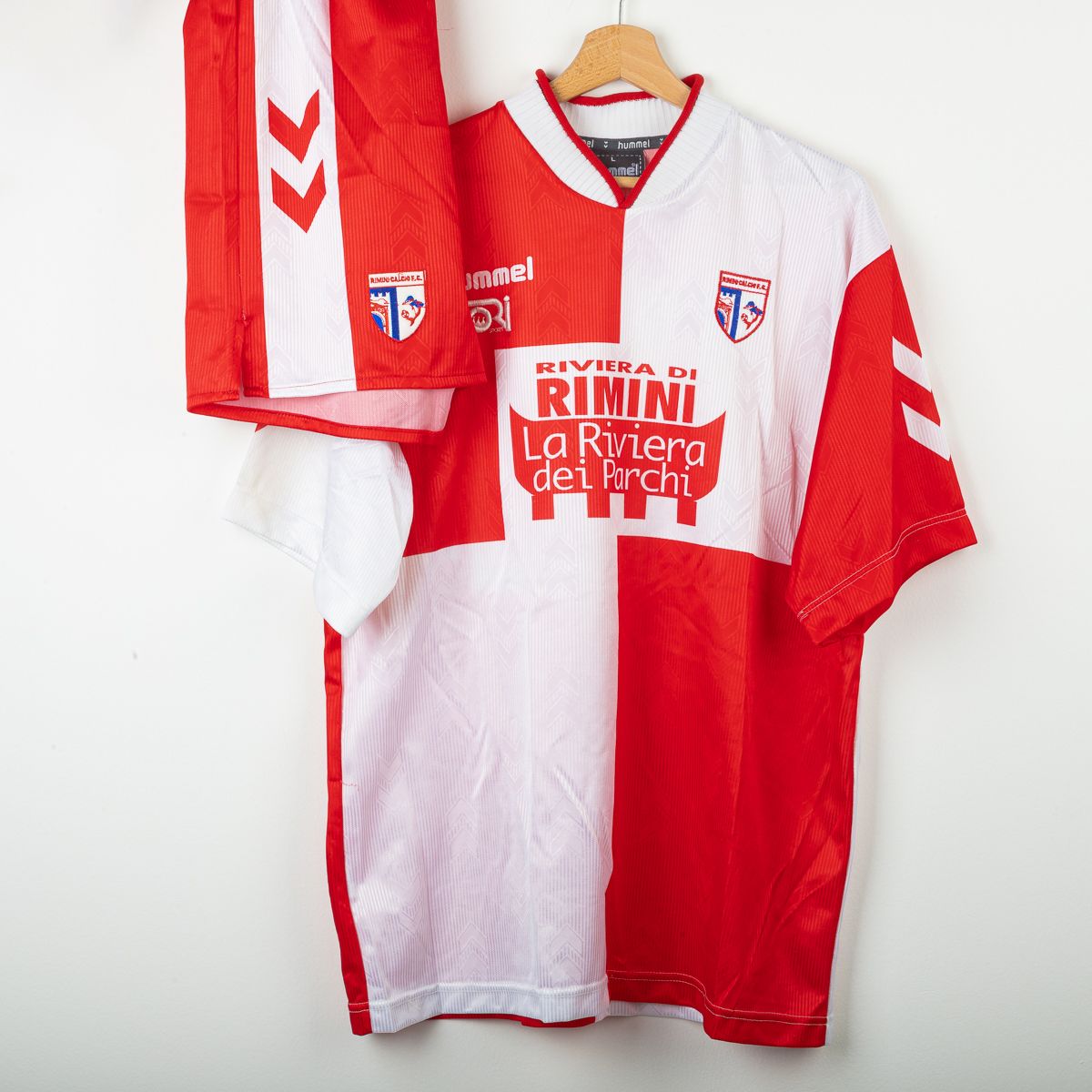 Maglia e pantaloncini Home Hummel Rimini 10 2004/2005