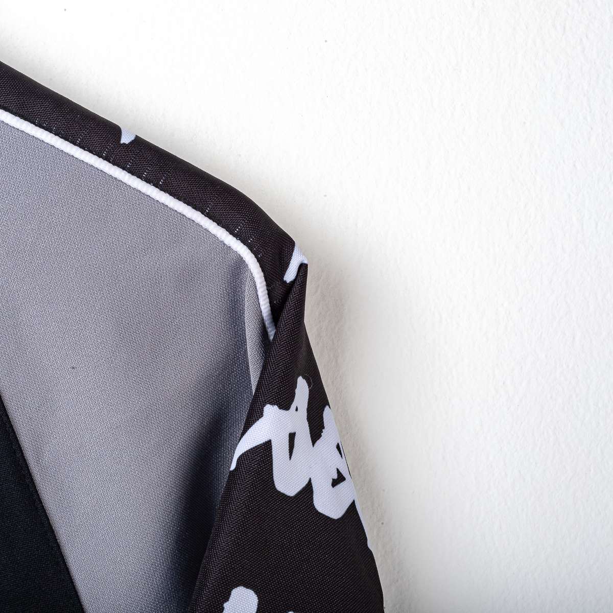 Juventus Kappa Training Tracksuit 1999/2000