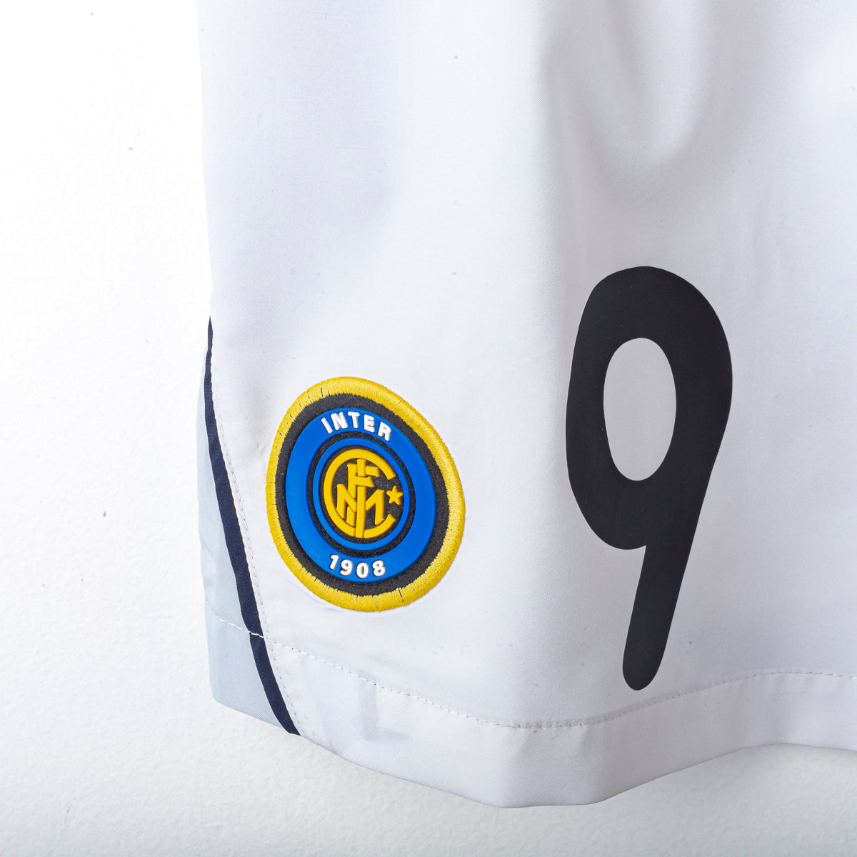 Pantaloncini Home Inter Nike N°9 2001/2002