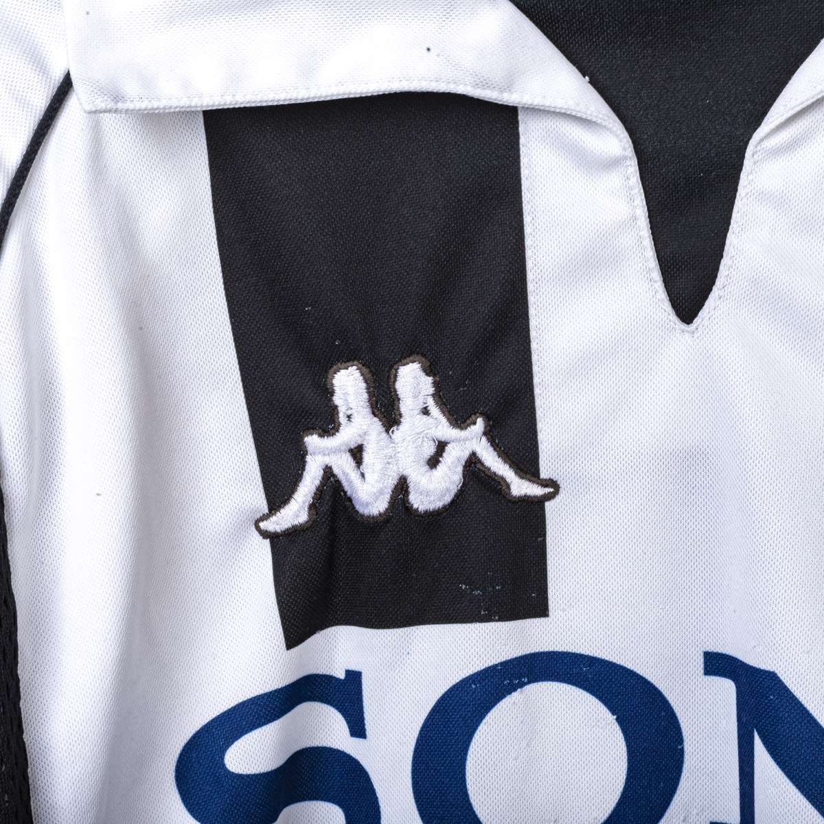 Juventus Kappa Home Shirt Sony Davids 26 1997/1998