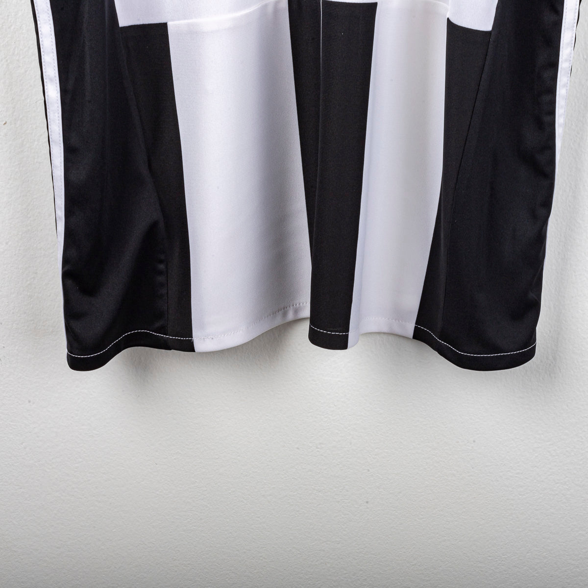Maglia Home Juventus Adidas Jeep Higuain 9 2017/2018