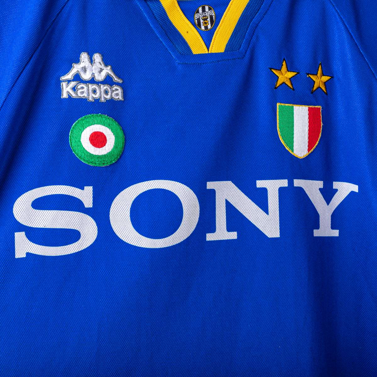 Juventus Kappa Sony 1995/1996 Away Shirt